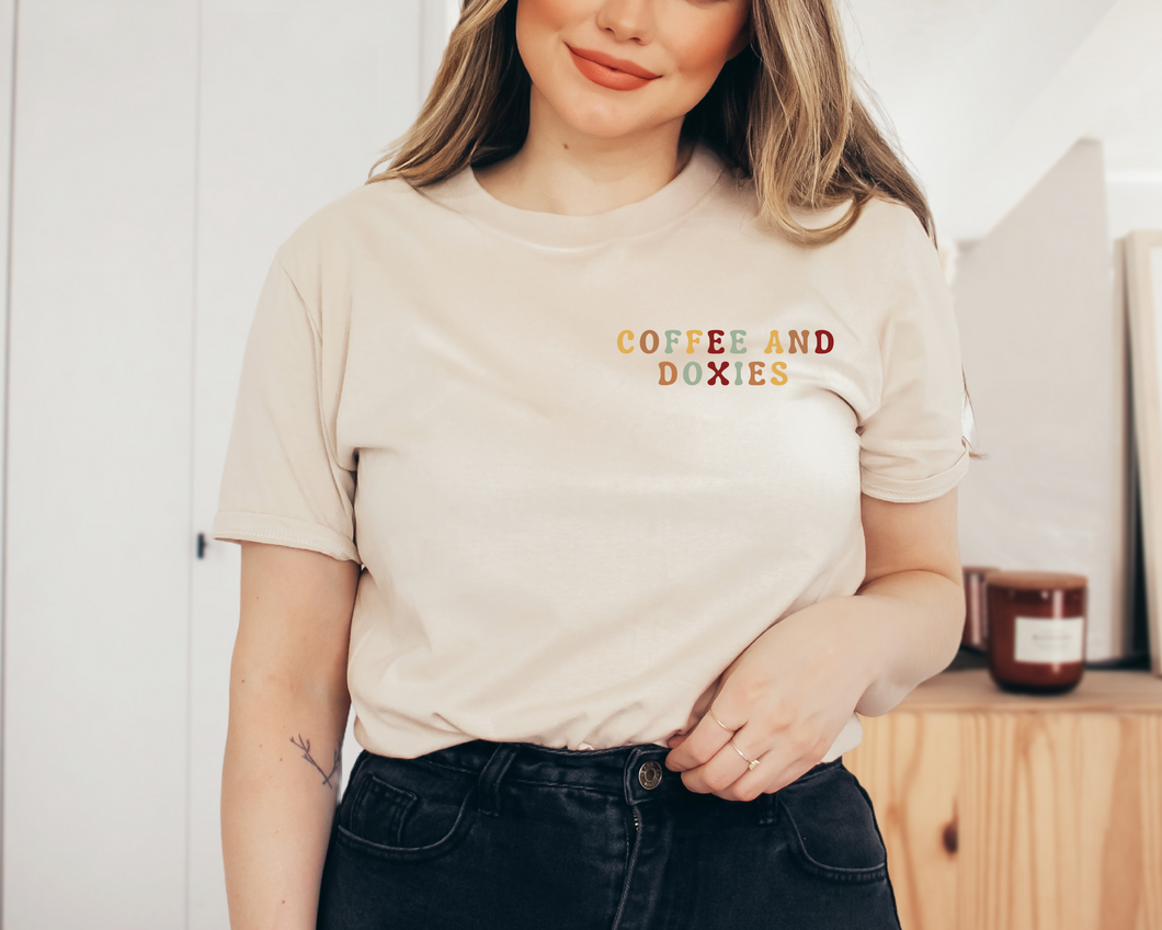 COFFEE & DOXIES TEE