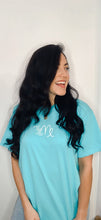 Load image into Gallery viewer, CELA&#39;S OVERSIZE TEE
