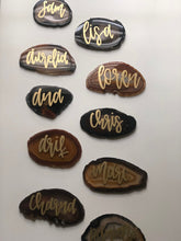 Load image into Gallery viewer, Agate Slice Personalized Place Card
